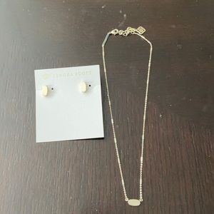 Kendra Scott silver pendant necklace and earrings